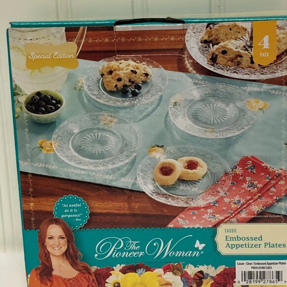 Pioneer Woman Cassie Appetizer Dessert Plates Clear Embossed Glass 4pk 6.35"dia - Picture 1 of 6
